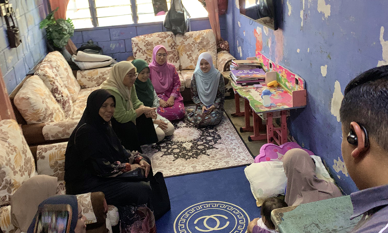 ramadan outreach programmed brings hope to asnaf families in nilai 1